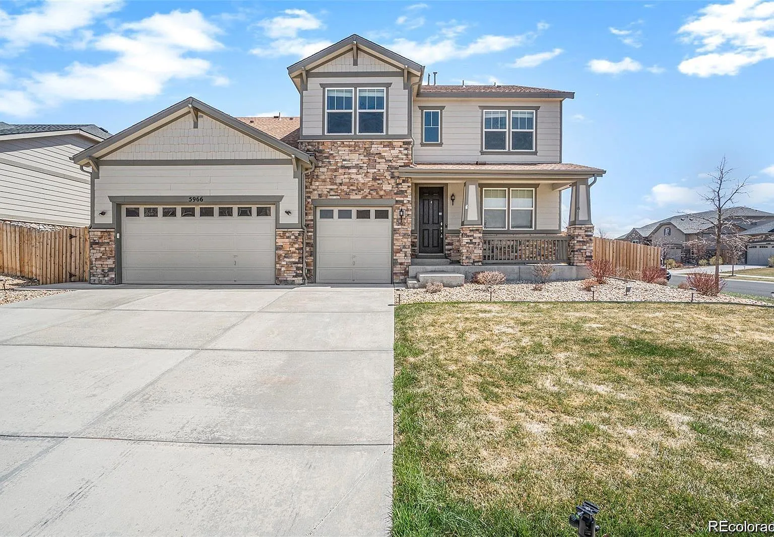 4 bed, 4.5 bath, 4055 sqft, $4,199 — Photo 1