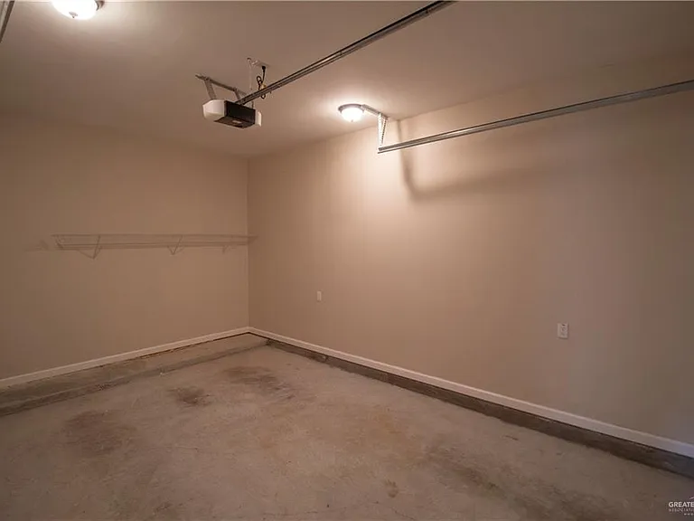 1000 E Daffodil Ave #1 — Photo 25