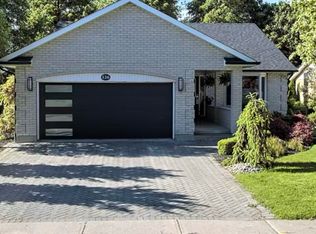 126 Mountainview Cres #1, London, ON N6J4N1