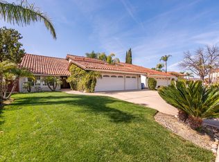 28860 Michelle Dr, Agoura Hills, CA 91301