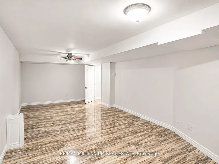 15 Quinlan Rd — Photo 6