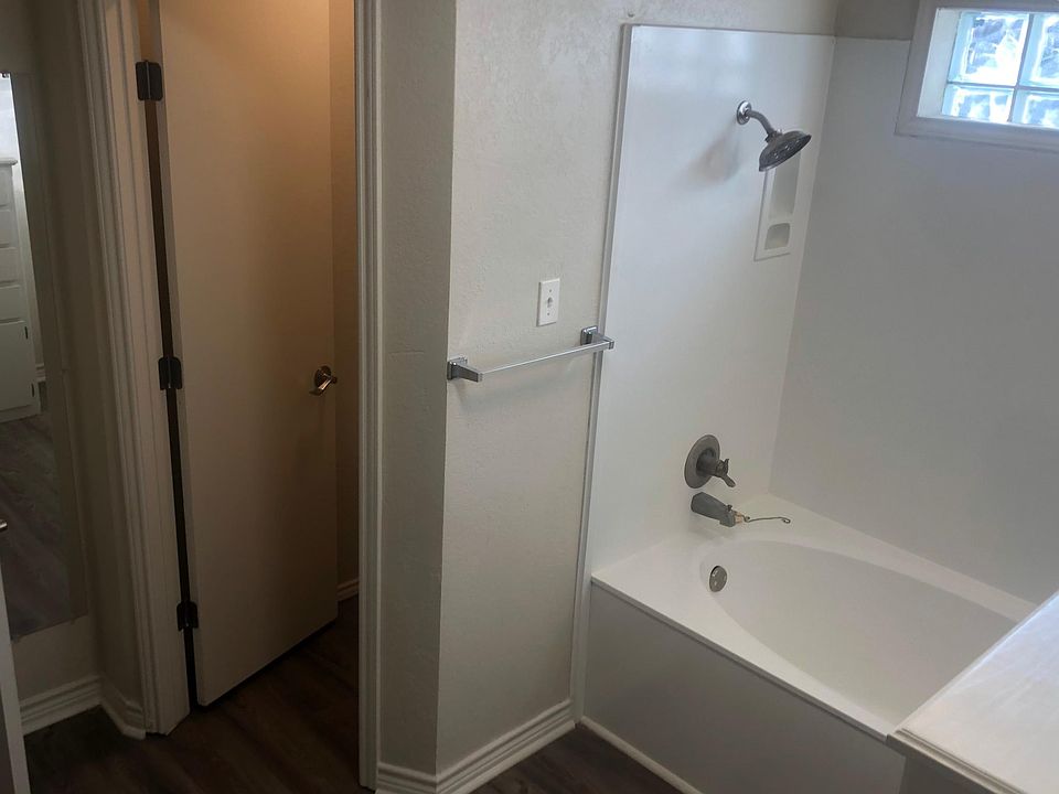 1st image of 5102 Whisperwood Blvd