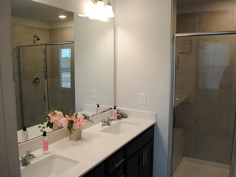 5045 Tura St — Photo 14