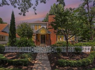 1900 W 74th St, Prairie Village, KS 66208