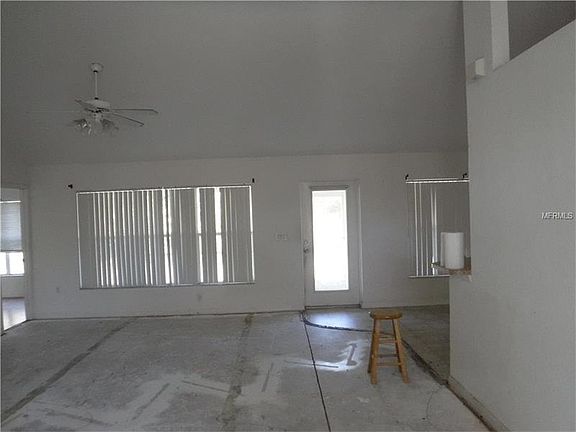 3rd image of 3904 S Haberland Blvd