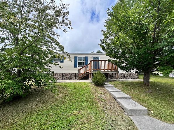 256 Hassam Dr