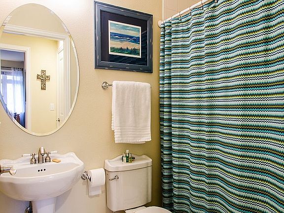5th image of 2700 E Cherry Creek South Dr APT 114