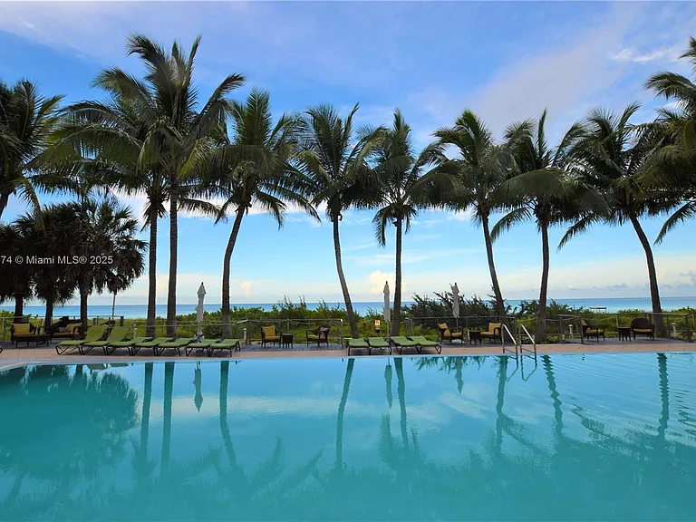 6899 Collins Ave #703 — Photo 4
