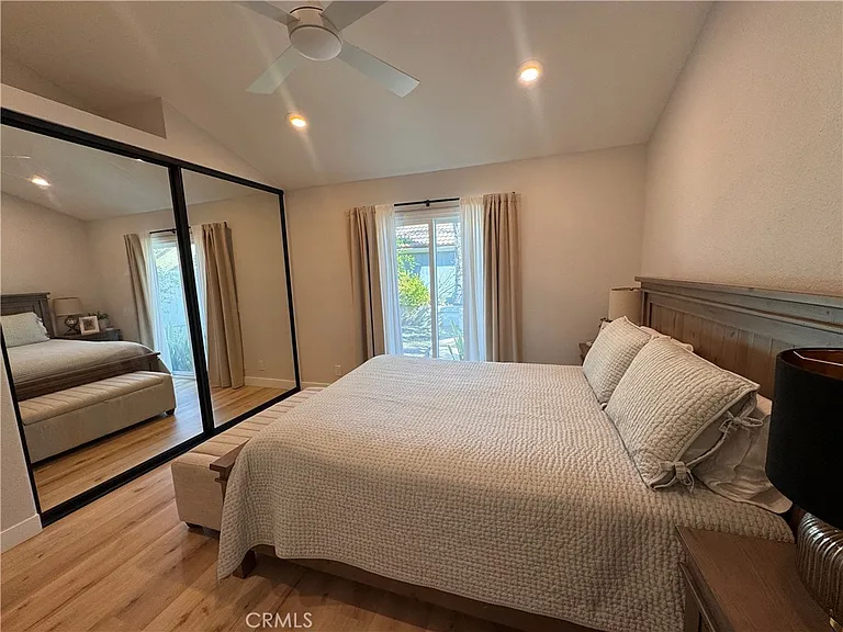 21742 Tegley — Photo 16