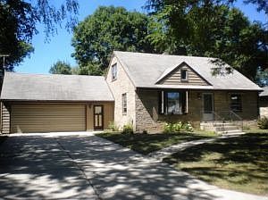 1st image of 4553 N 101st St
