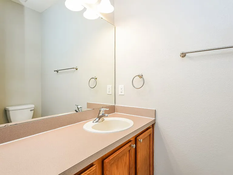 4502 Alberto Cir — Photo 18