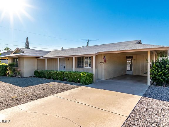 2nd image of 9937 W Crosby Cir S