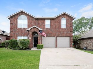 1105 Parker Ct, Cedar Hill, TX