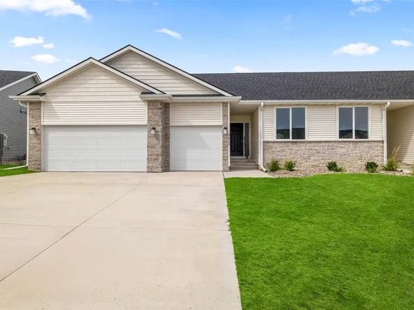 5612 NE Creek Ridge Dr, Ankeny, IA 50021