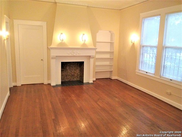 1st image of 221 W Magnolia Ave APT J