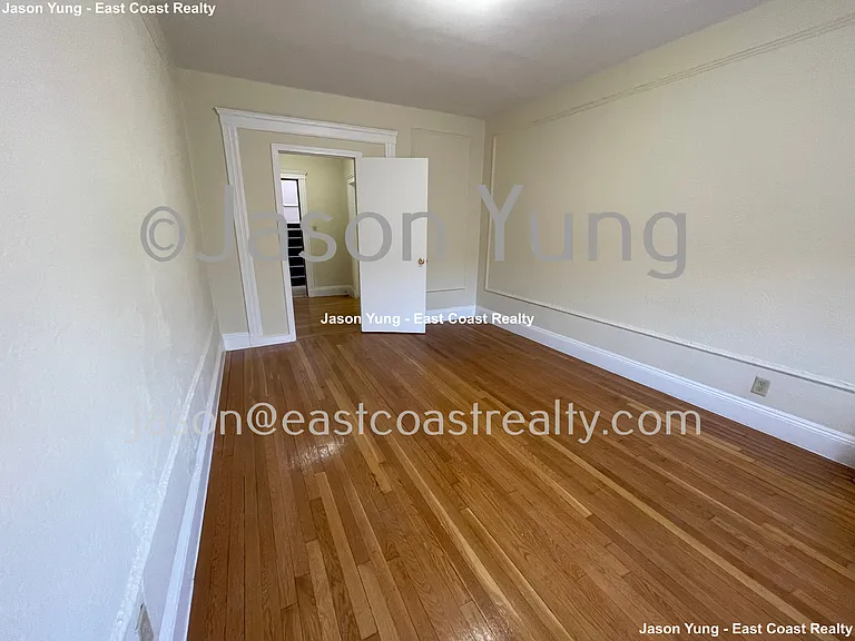 55 Linden St #8 — Photo 7