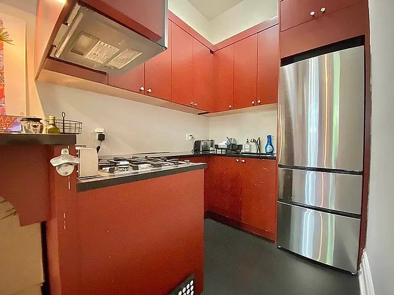 71 W 71st St #E — Photo 8
