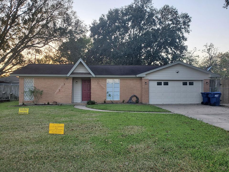 1st image of 105 Lindsey Ave