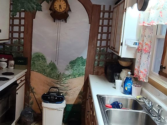 2nd image of 292 Adderley Rd