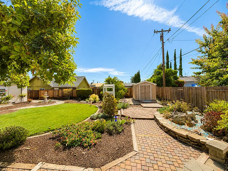 14816 Ronda Dr — Photo 14