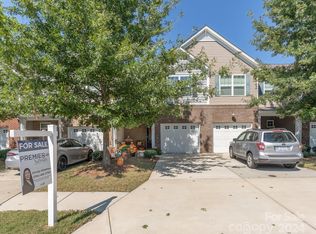 2785 Sawbridge Ln, Gastonia, NC 28056