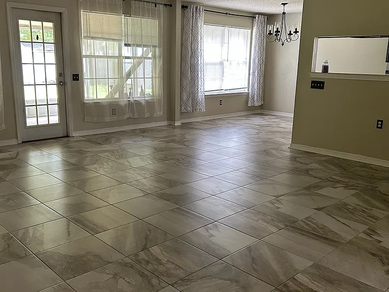 1353 Sterling Point Pl — Photo 16