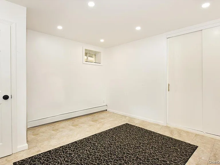 109 Charles St — Photo 25