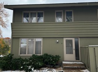 117 Windsor Ct, New Brighton, MN 55112