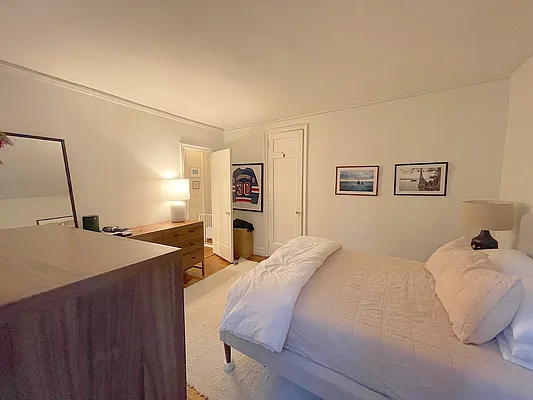 Rented by Compass | media 5