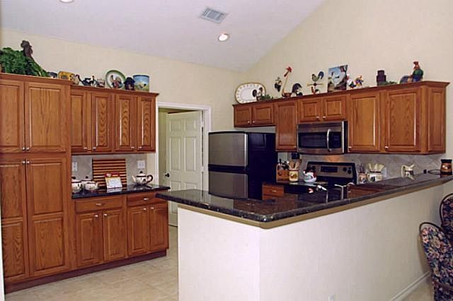 2nd image of 2601 Marsh Ln Unit 154