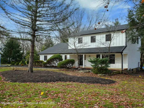 41 Neville Street, Tinton Falls, NJ 07724