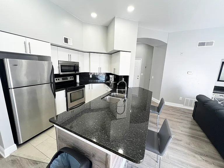 7220 Westpointe Blvd #1434 — Photo 9