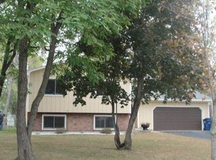 11341 Osage St NW, Coon Rapids, MN 55433