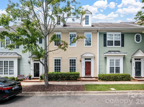814 Cattaloochee Ln, Huntersville, NC 28078