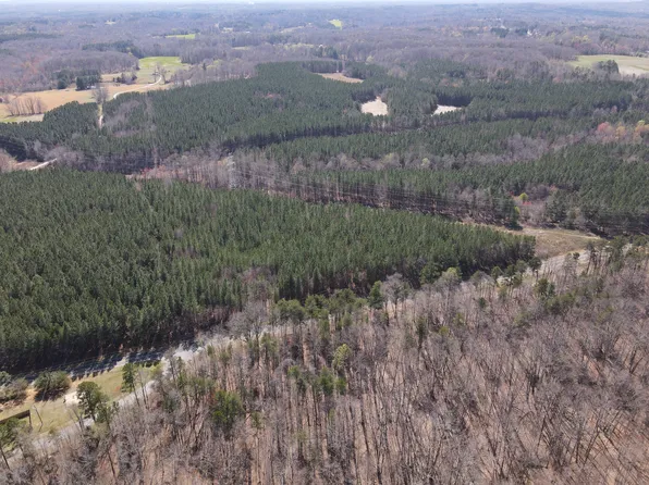 Todd Rd, Roxboro, NC 27574
