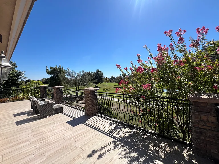 2104 Wedgemont Pl — Photo 39