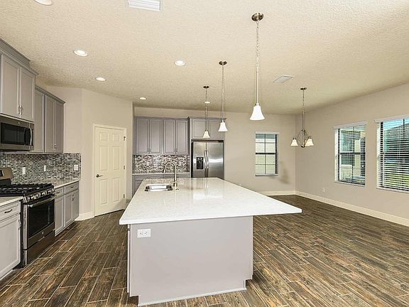 Kingfisher Kitchen Breakfast Nook