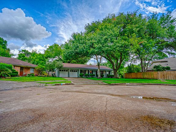 2nd image of 5738 Cerritos Dr