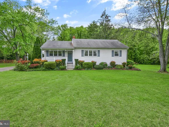 8031 Dowell Ln, Kingsville, MD 21087