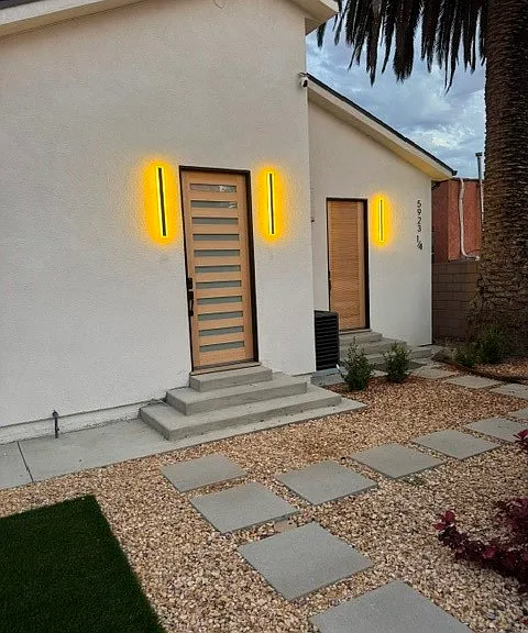 5923 1/4 Haas Ave — Photo 1