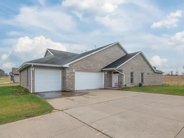 348 Hillcrest Dr, Amery, WI 54001