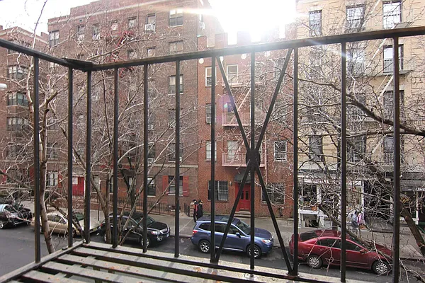 Rented by GPA Realty | media 10