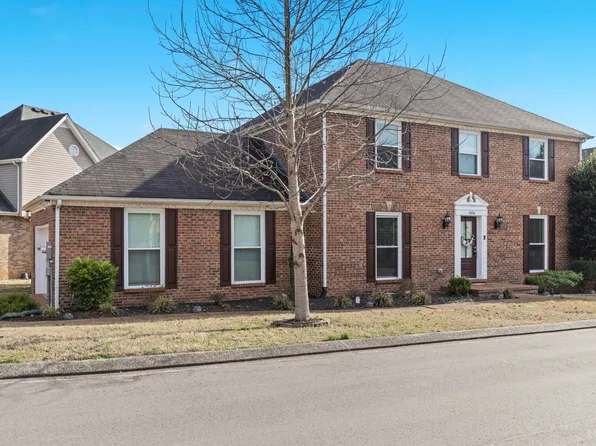 1416 Mohawk Trl, Murfreesboro, TN 37129