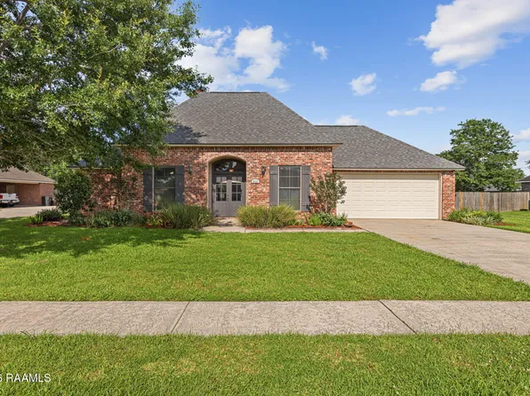 9623 Belle Place Cir, Maurice, LA 70555