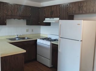 1500 Pioneer Rd #304, Crest Hill, IL 60403