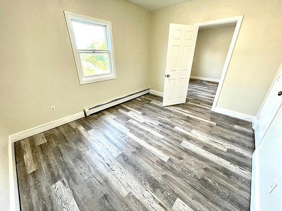 Bedroom 1 - front