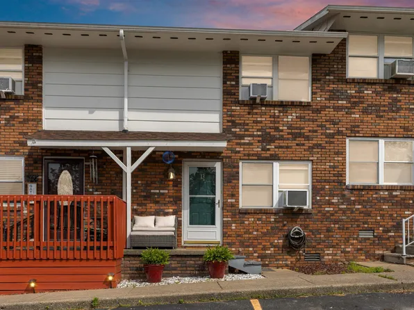 13 Dorsey Ln, Morgantown, WV 26501