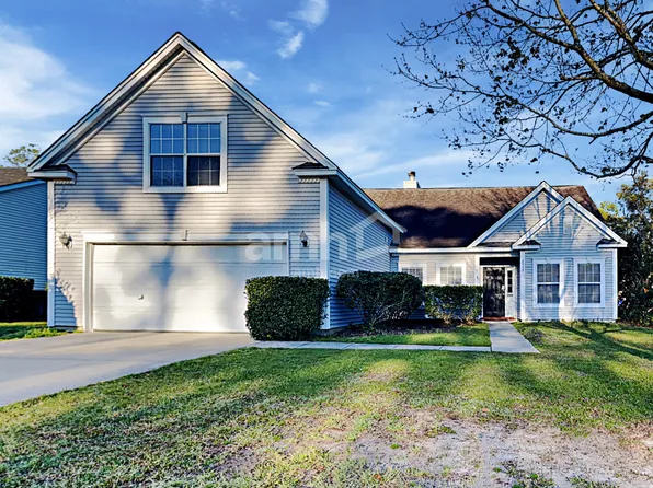 2749 Palmetto Hall Blvd, Mount Pleasant, SC 29466