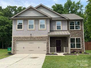 5619 Fenway Dr, Charlotte, NC 28273