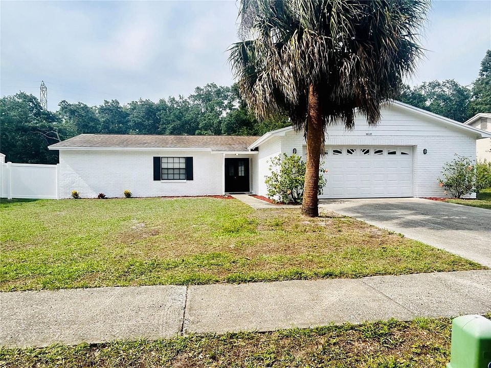 1st image of 16537R Forestlake Dr